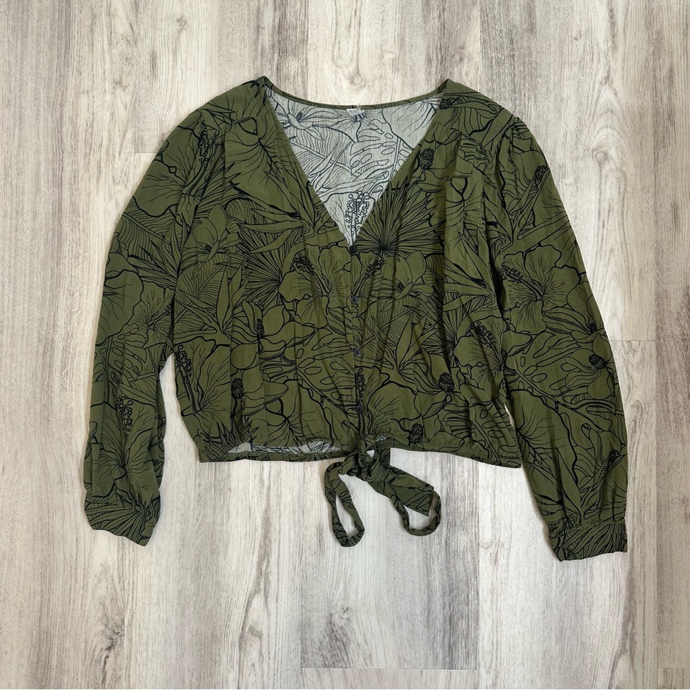 Hawaii’s Finest Blouse Size L